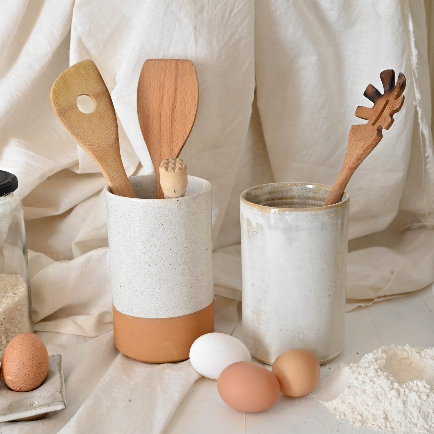 Freckles utensil holder