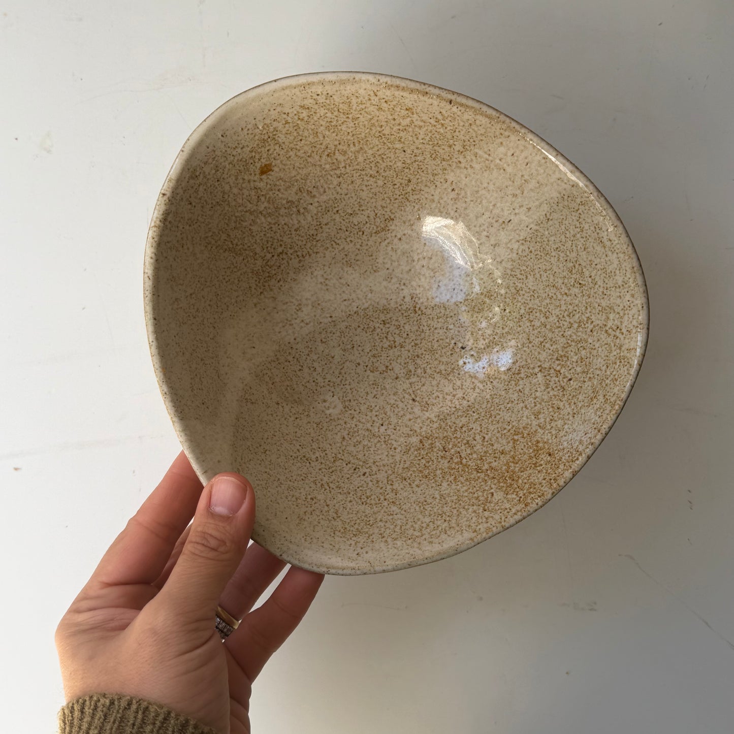Bowl Triangular